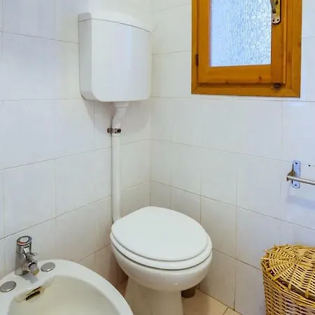 Appartamento Con Due Camere E Aria Condizionata Immerso Nel Verde Sasso di Bordighera