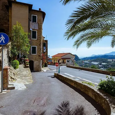 Appartamento Con Due Camere E Aria Condizionata Immerso Nel Verde Sasso di Bordighera