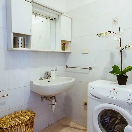 Appartamento Con Due Camere E Aria Condizionata Immerso Nel Verde Sasso di Bordighera